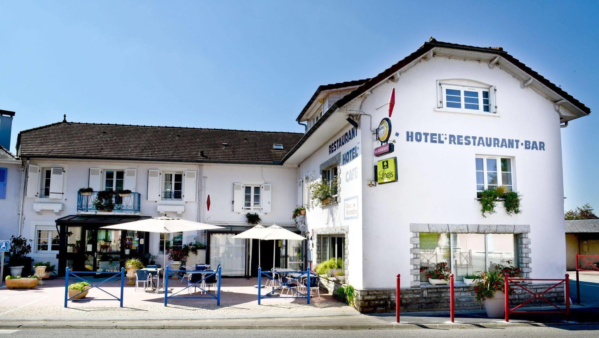 Logis Chez Germaine Hotel Geüs-d'Oloron Exterior foto
